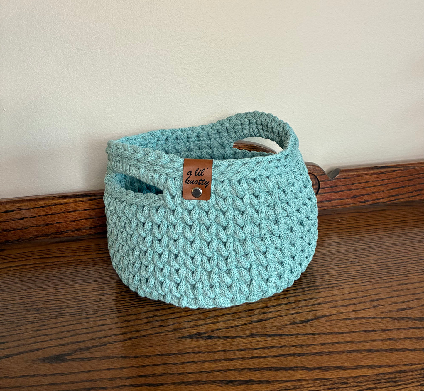 8" handled basket (Copy)